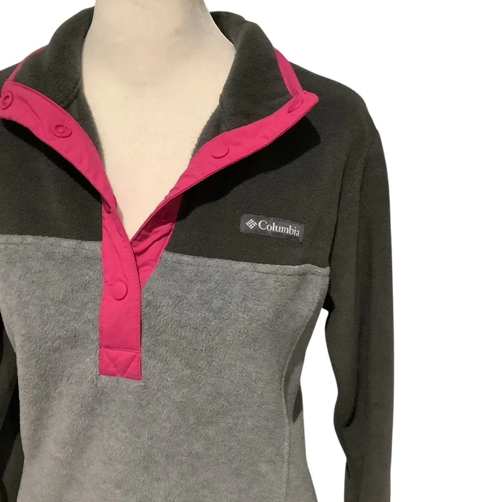 Columbia Women's Charcoal and Magenta Fleece Shell Jacket.